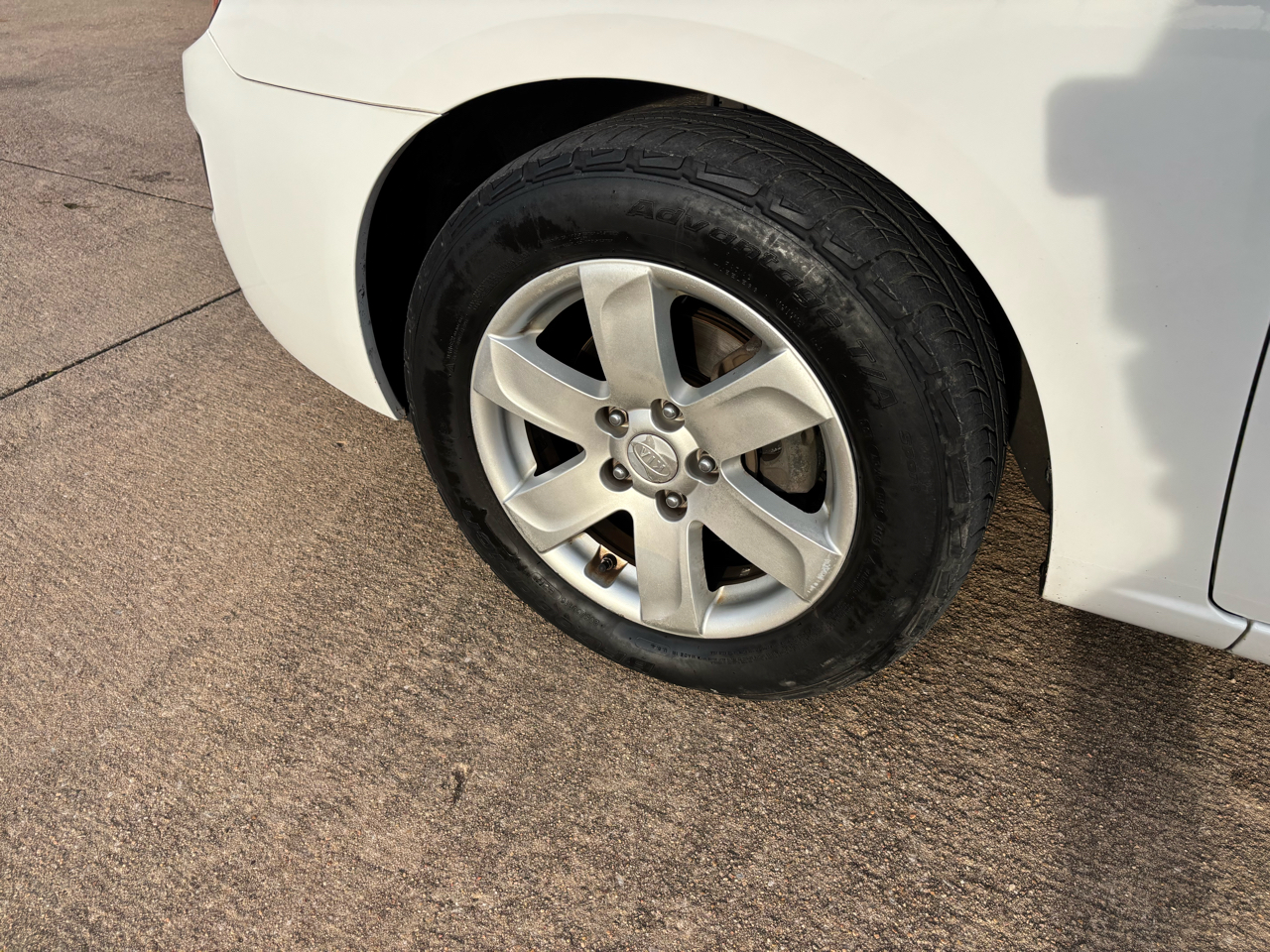 Kia Rondo 4dr I4 Auto LX 2007