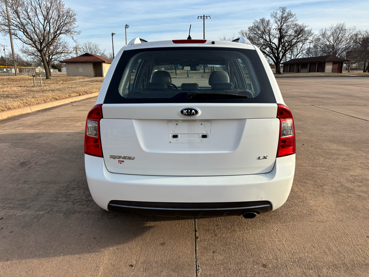 Kia Rondo 4dr I4 Auto LX 2007
