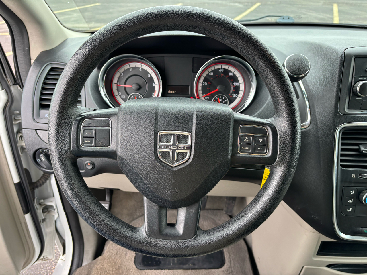 Dodge Grand Caravan 4dr Wgn SXT 2014