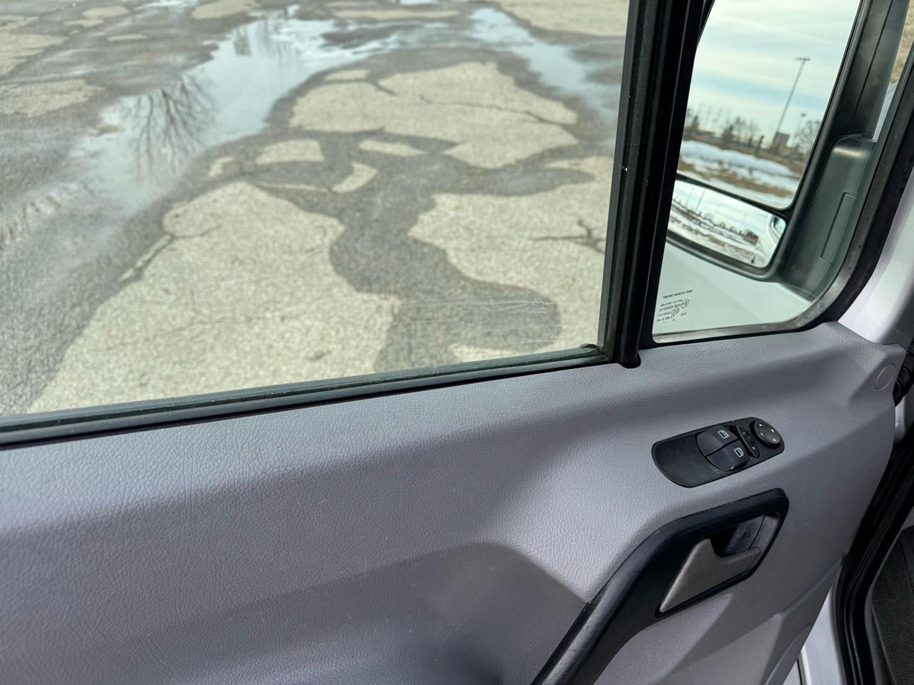 Dodge Sprinter Wagon 2500 144" 2007