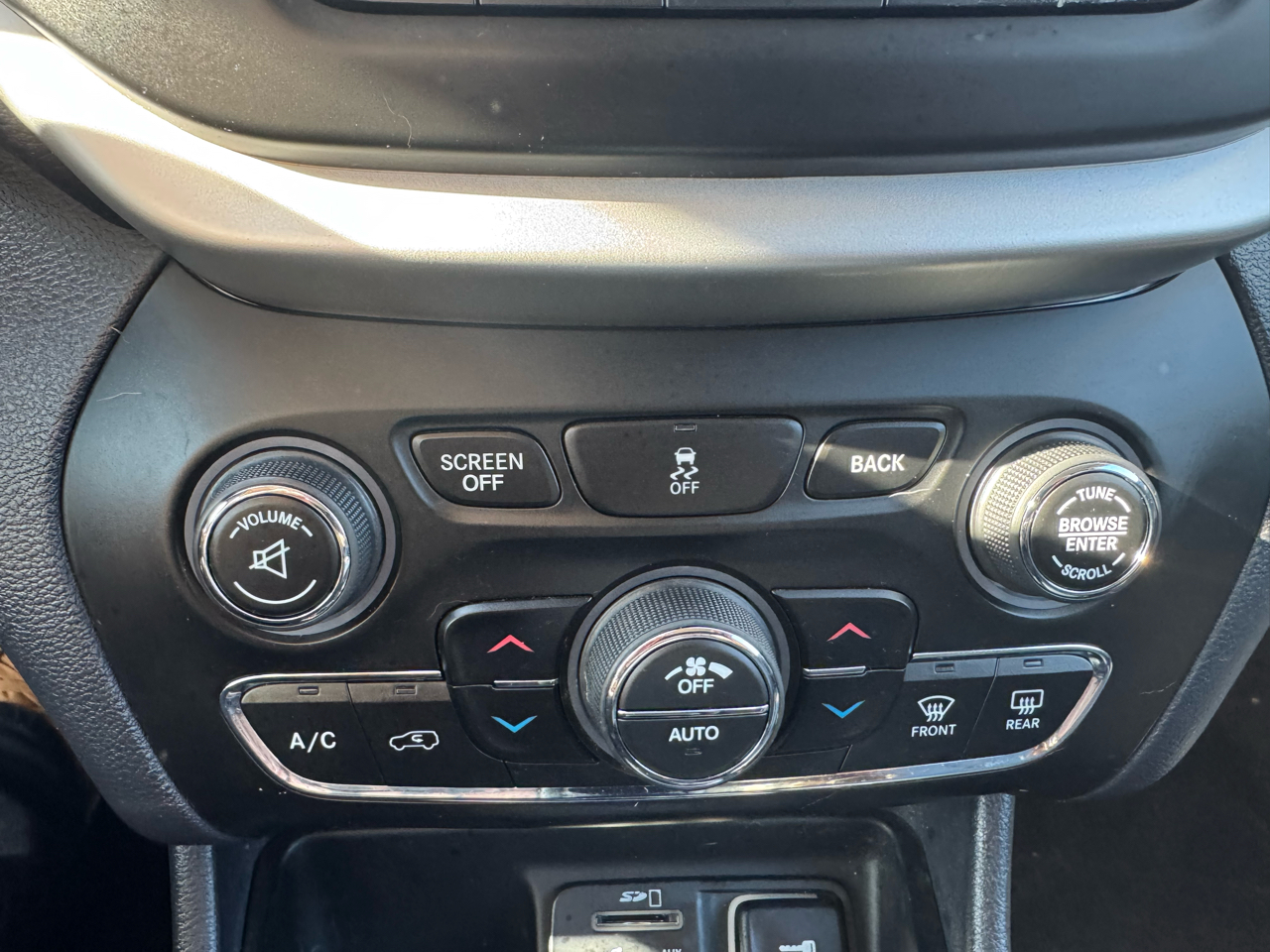 Jeep Cherokee FWD 4dr Limited 2015