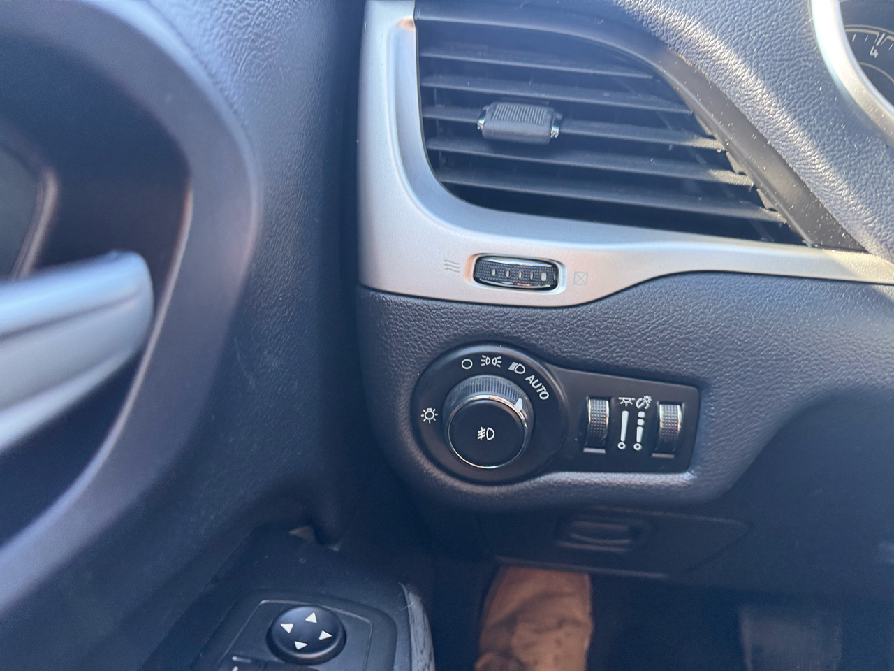 Jeep Cherokee FWD 4dr Limited 2015