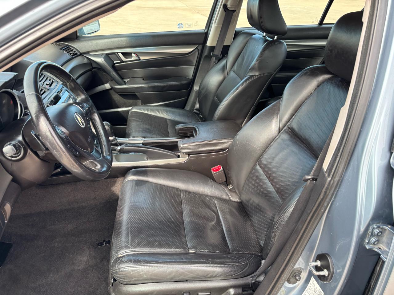 Acura TL 4dr Sdn 2WD Tech 2009