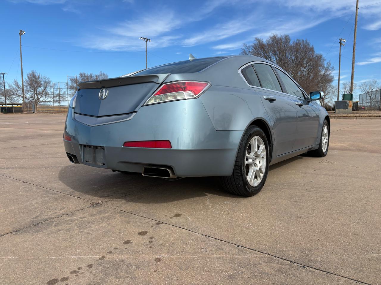 Acura TL 4dr Sdn 2WD Tech 2009