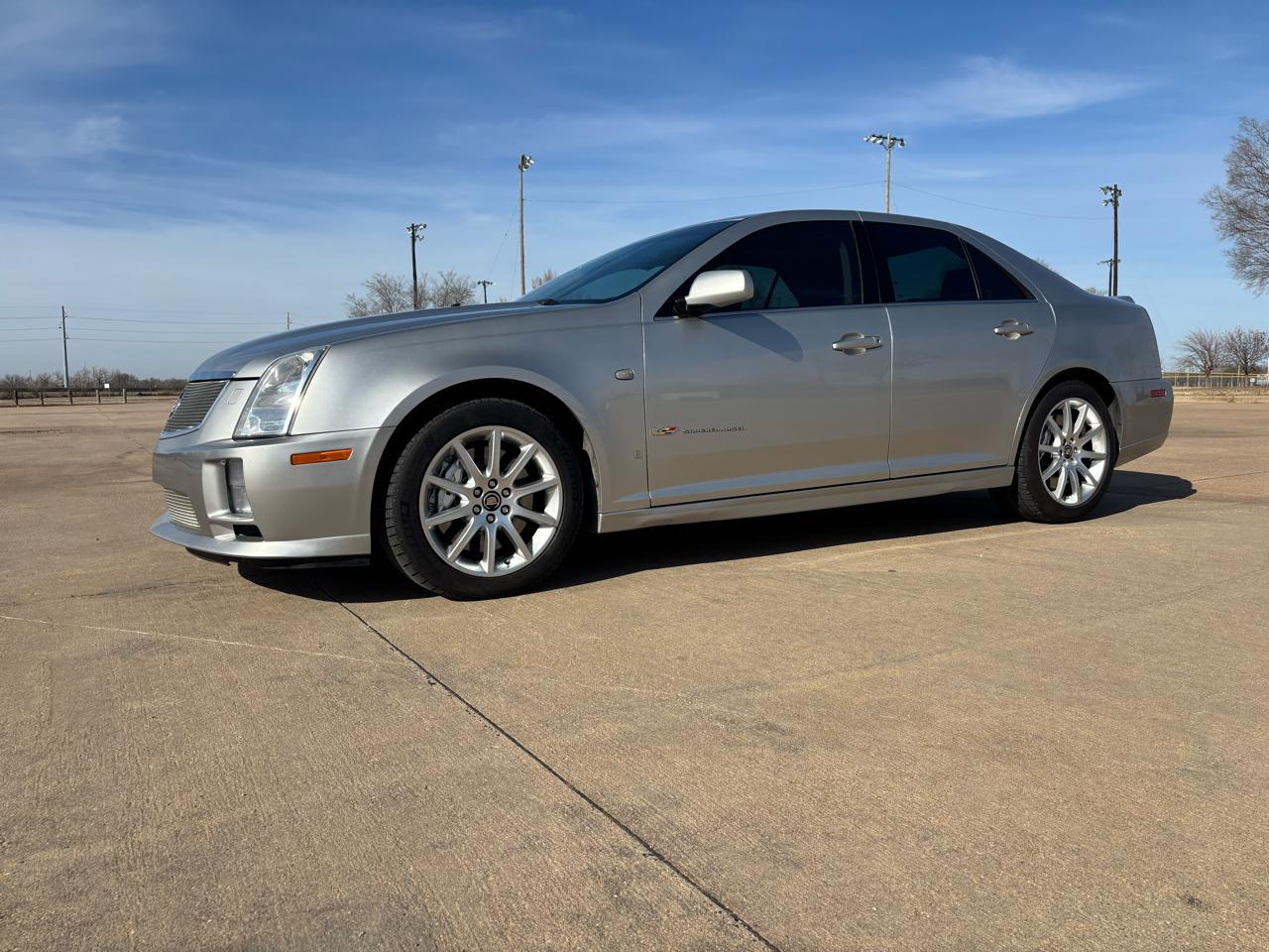 Cadillac STS-V 4dr Sdn 2006