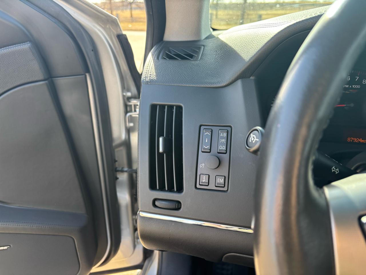 Cadillac STS-V 4dr Sdn 2006