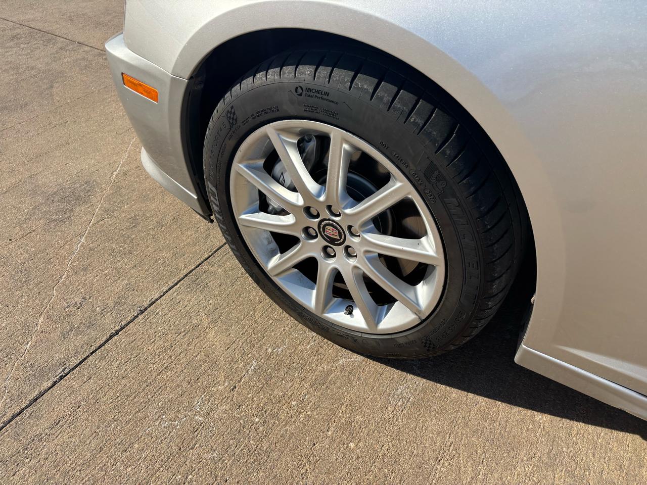 Cadillac STS-V 4dr Sdn 2006