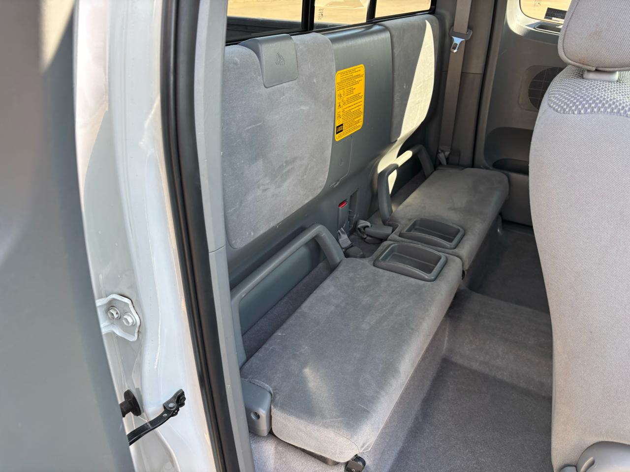 Toyota Tacoma 2WD Access I4 MT (Natl) 2008