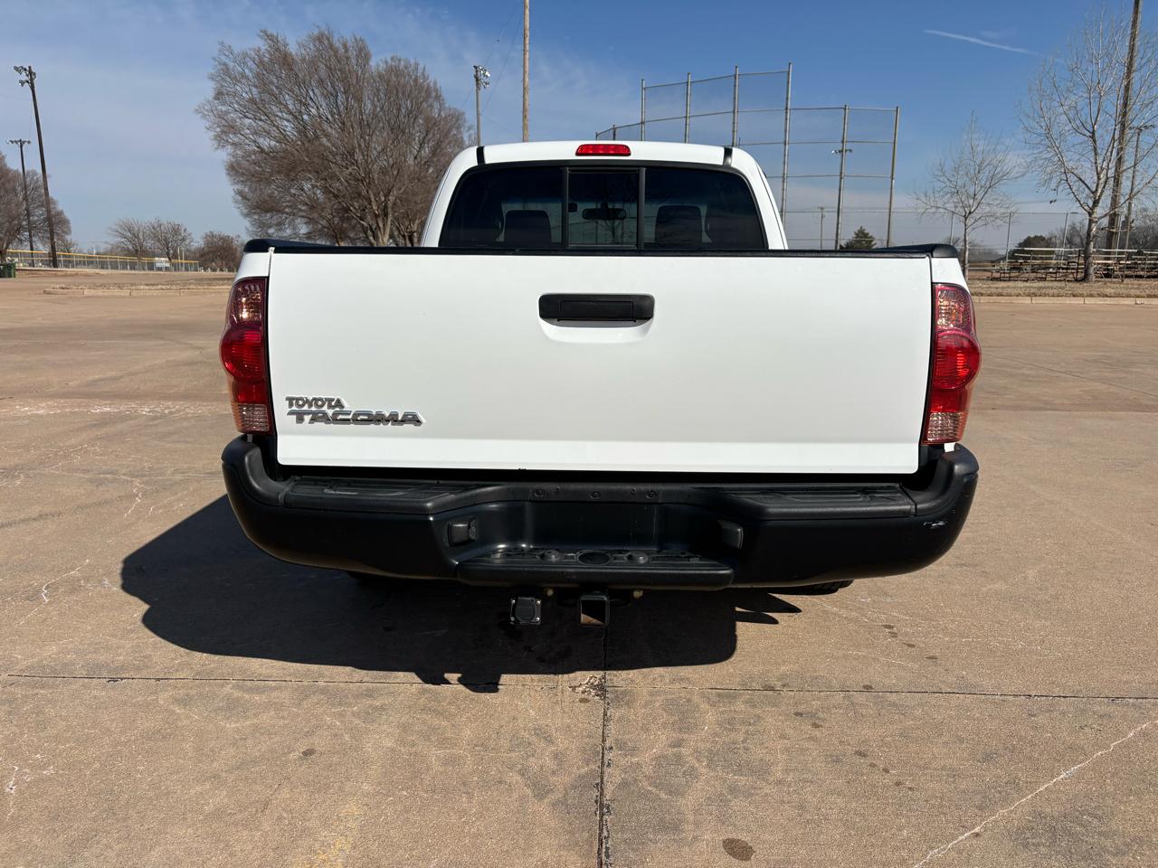 Toyota Tacoma 2WD Access I4 MT (Natl) 2008