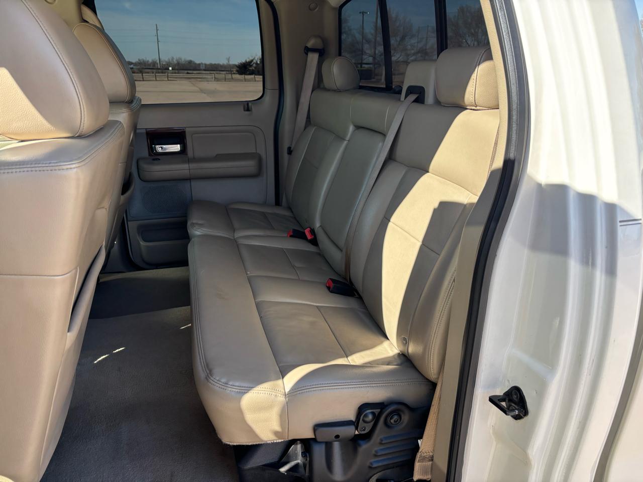 Ford F-150 2WD SuperCrew 139" Lariat 2007