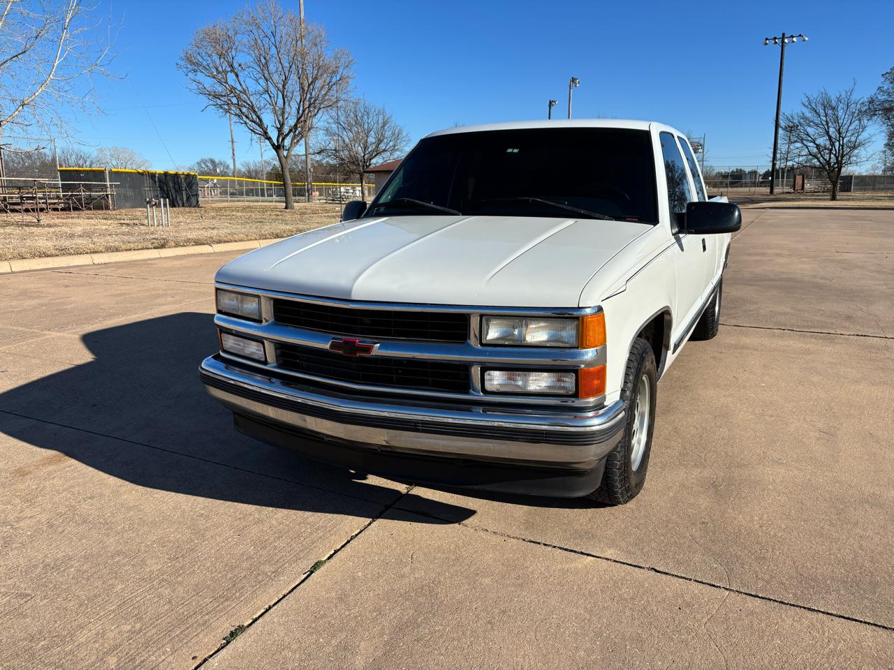 Chevrolet C/K 1500 Ext Cab 141.5" WB 1995