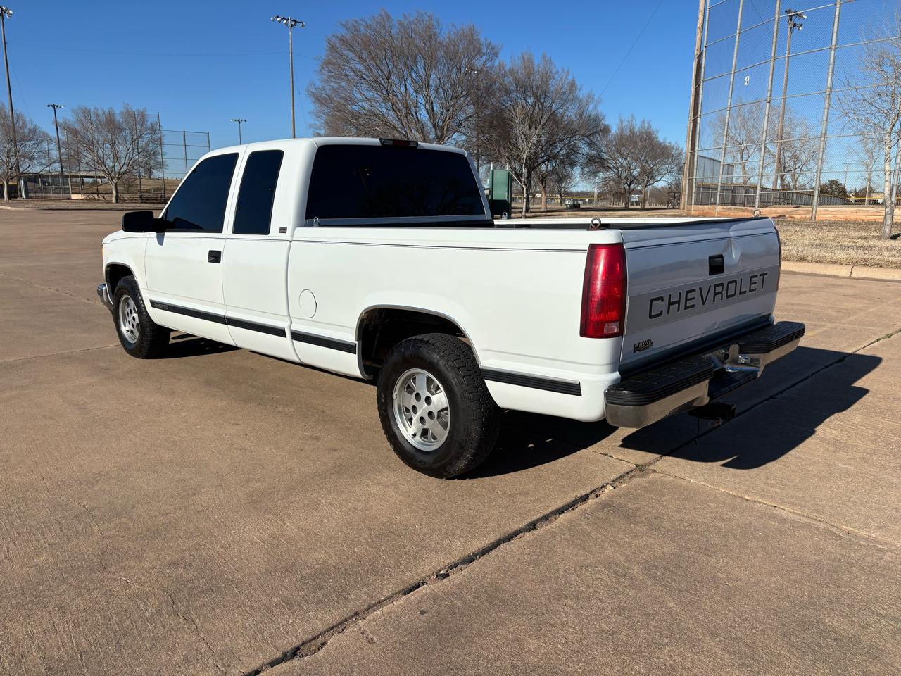 Chevrolet C/K 1500 Ext Cab 141.5" WB 1995