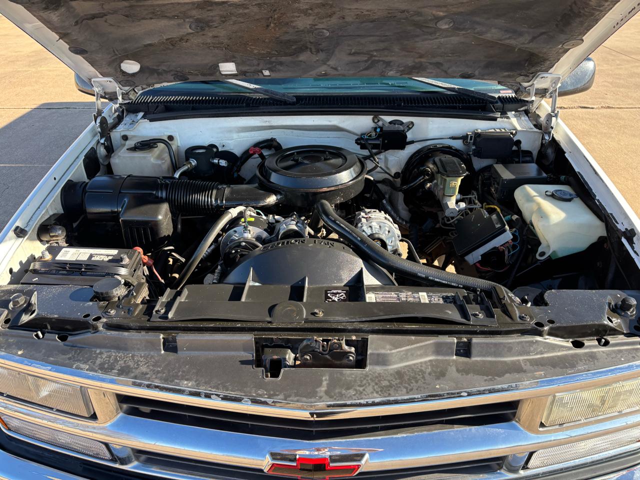 Chevrolet C/K 1500 Ext Cab 141.5" WB 1995