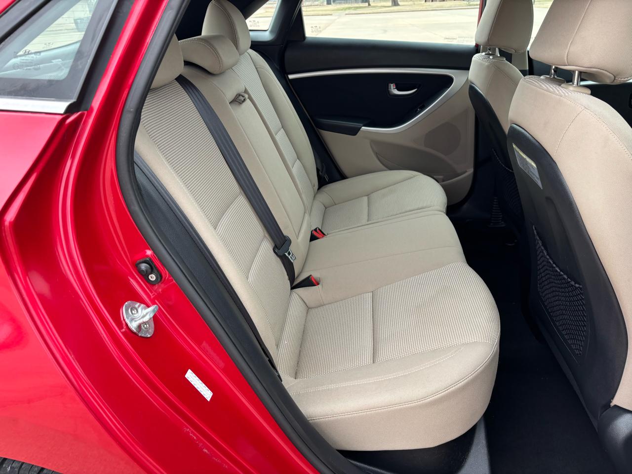 Hyundai Elantra GT 5dr HB Auto 2016