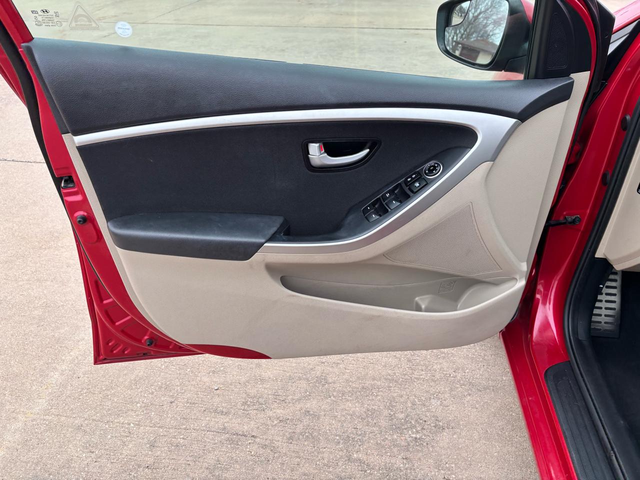 Hyundai Elantra GT 5dr HB Auto 2016