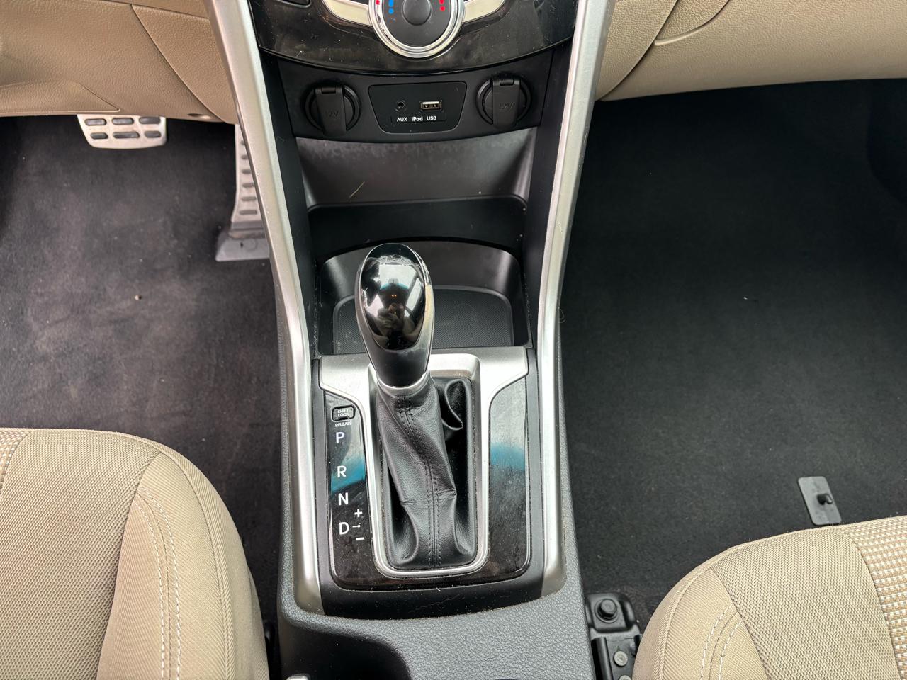 Hyundai Elantra GT 5dr HB Auto 2016