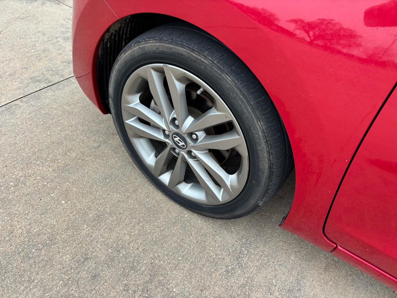 Hyundai Elantra GT 5dr HB Auto 2016