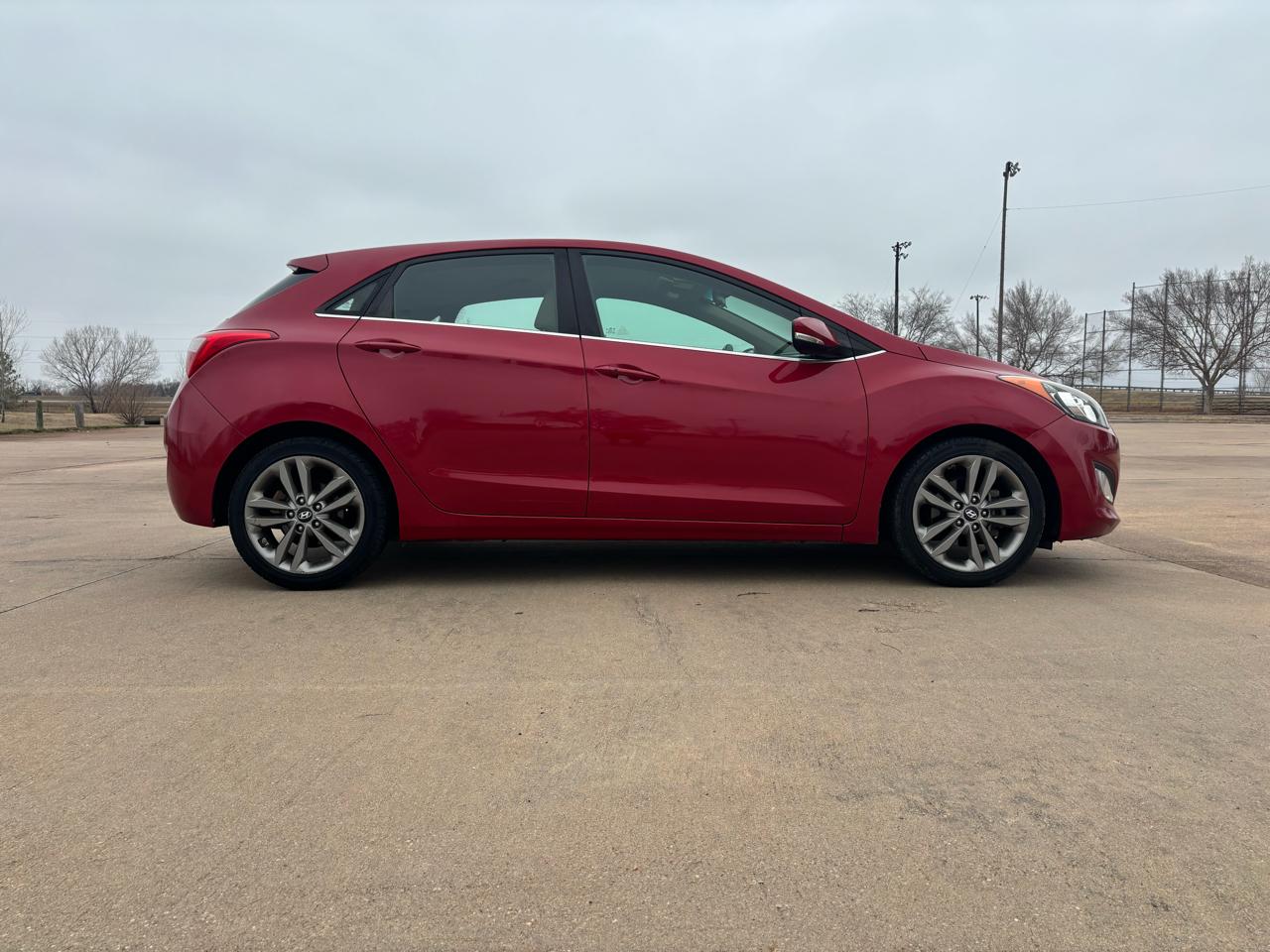 Hyundai Elantra GT 5dr HB Auto 2016
