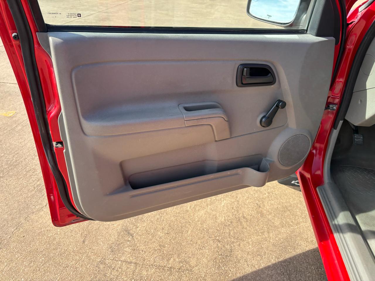 Chevrolet Colorado Reg Cab 111.2" WB 2WD Work Truck 2006