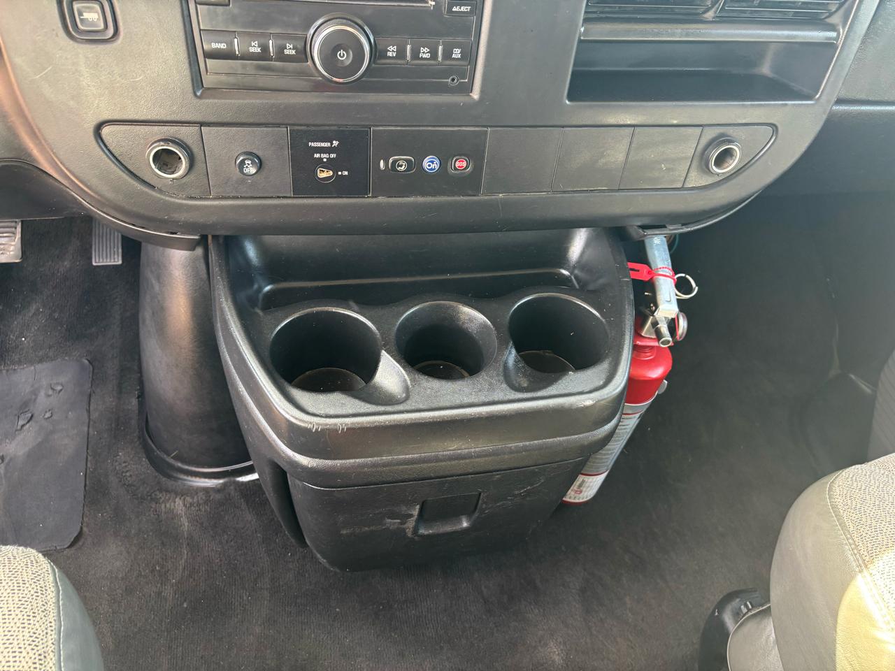 Chevrolet Express Passenger RWD 3500 155" LT w/1LT 2014