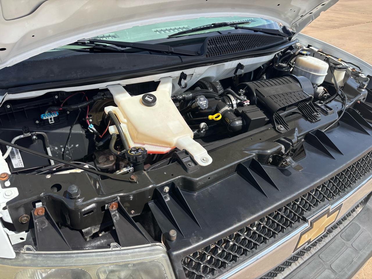 Chevrolet Express Passenger RWD 3500 155" LT w/1LT 2014