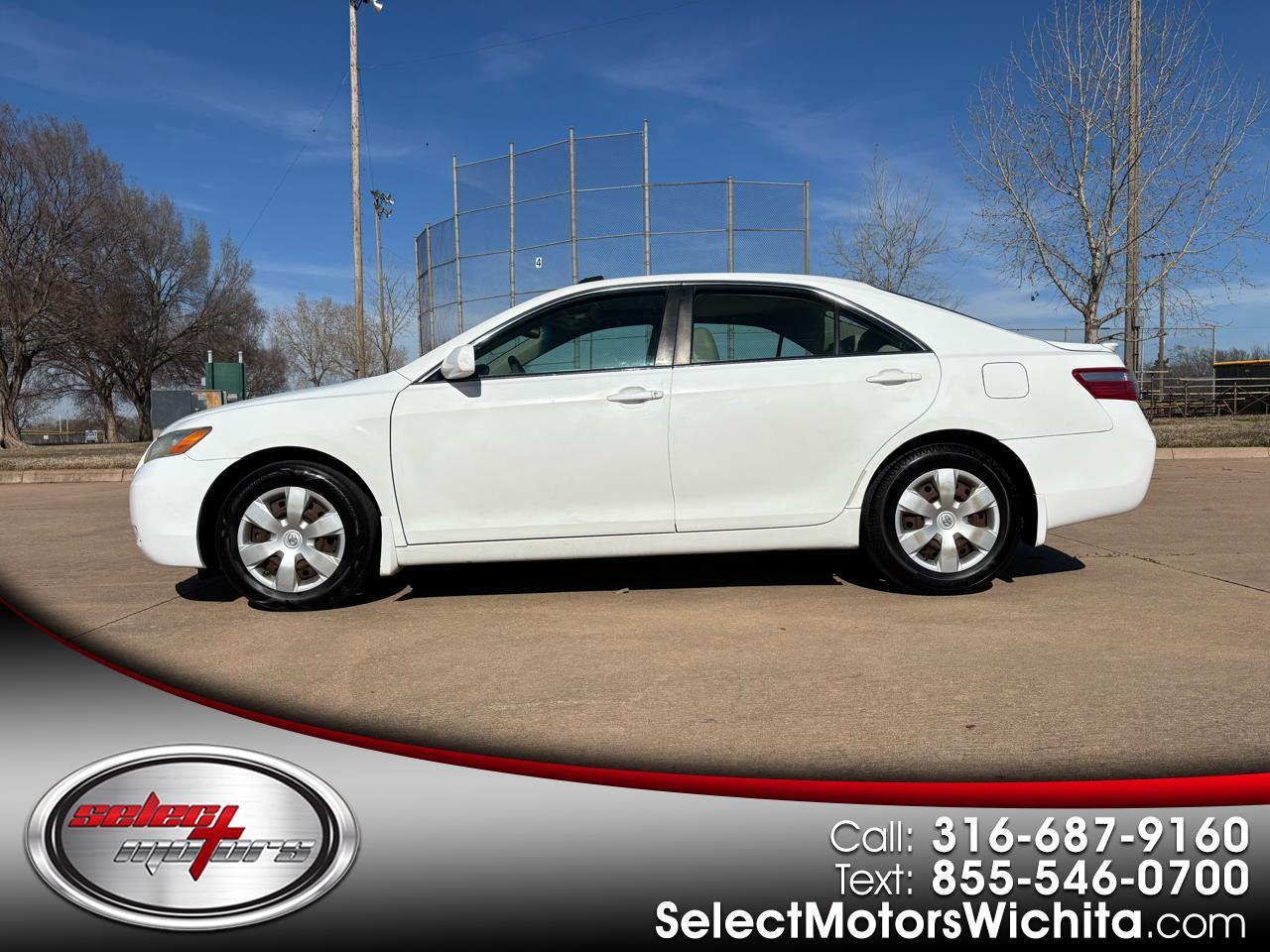 Toyota Camry 4dr Sdn I4 Man LE (Natl) 2008