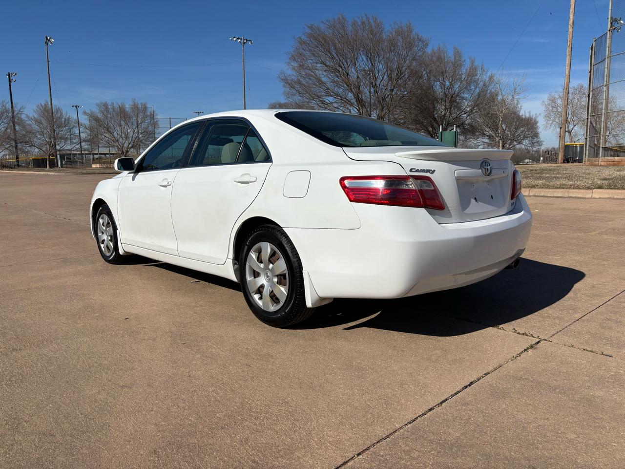 Toyota Camry 4dr Sdn I4 Man LE (Natl) 2008