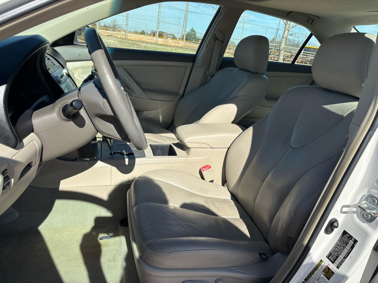 Toyota Camry 4dr Sdn I4 Man LE (Natl) 2008