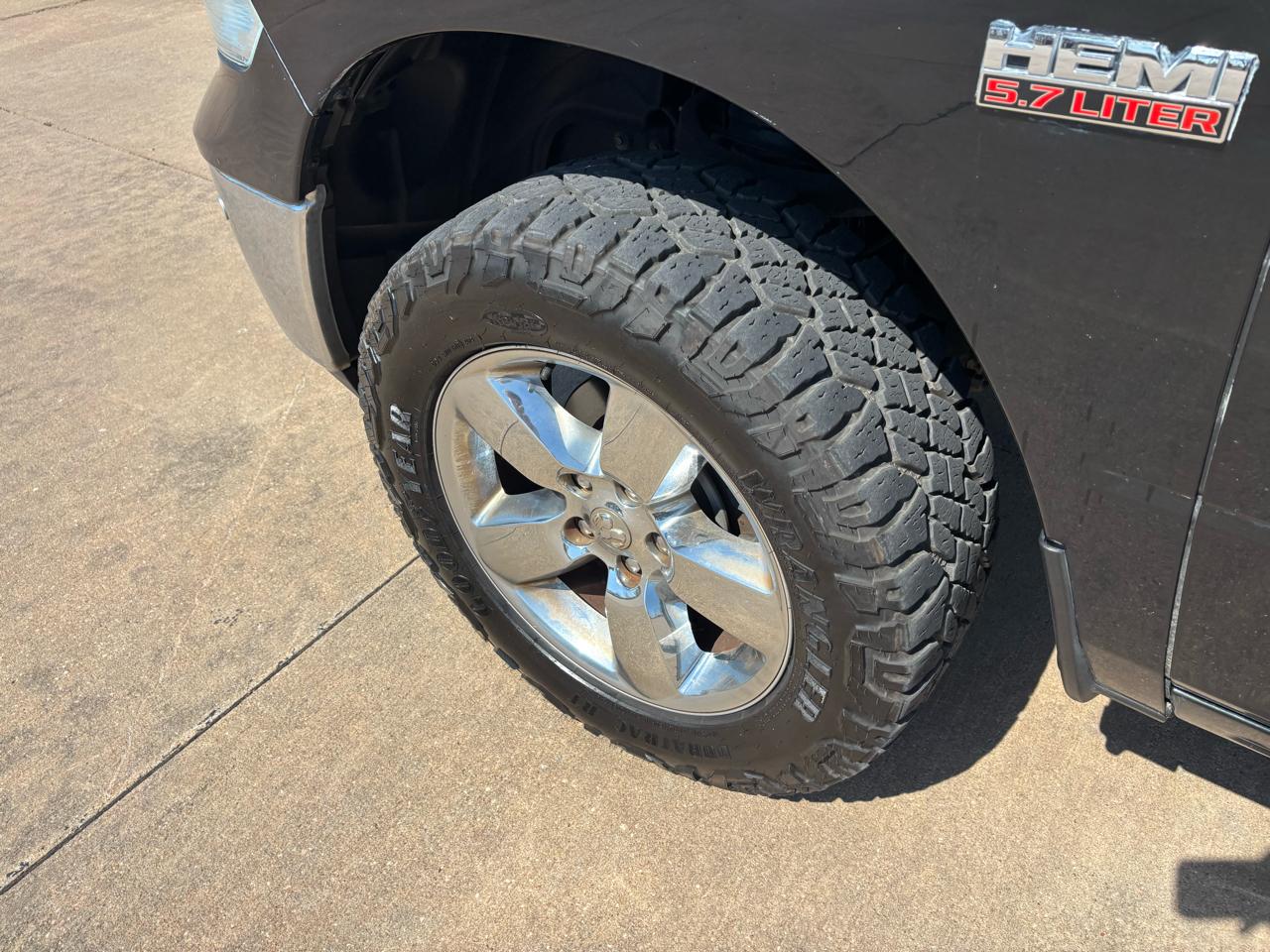 RAM 1500 4WD Crew Cab 140.5" Big Horn 2016