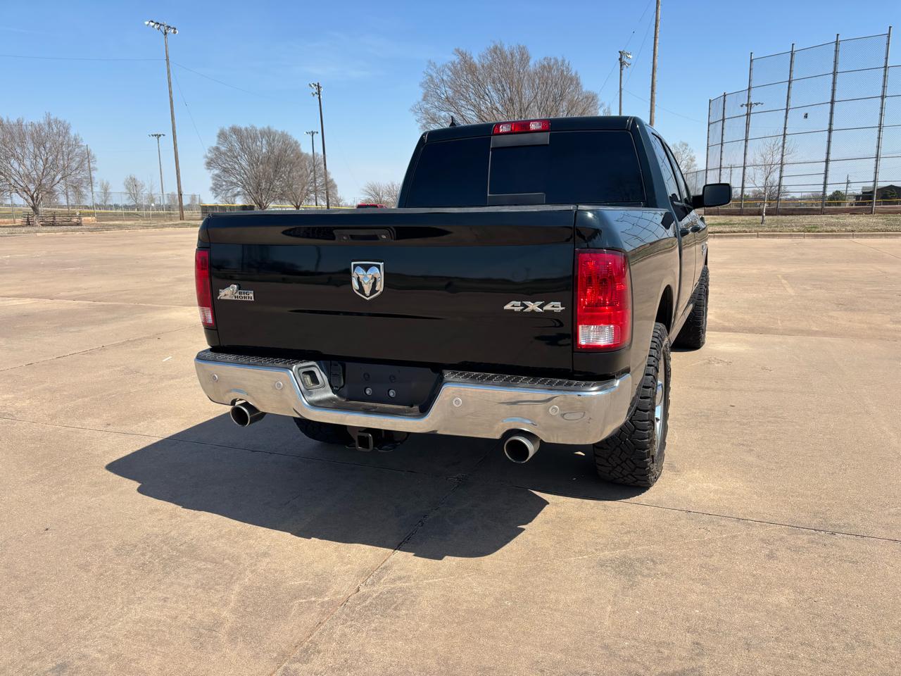 RAM 1500 4WD Crew Cab 140.5" Big Horn 2016