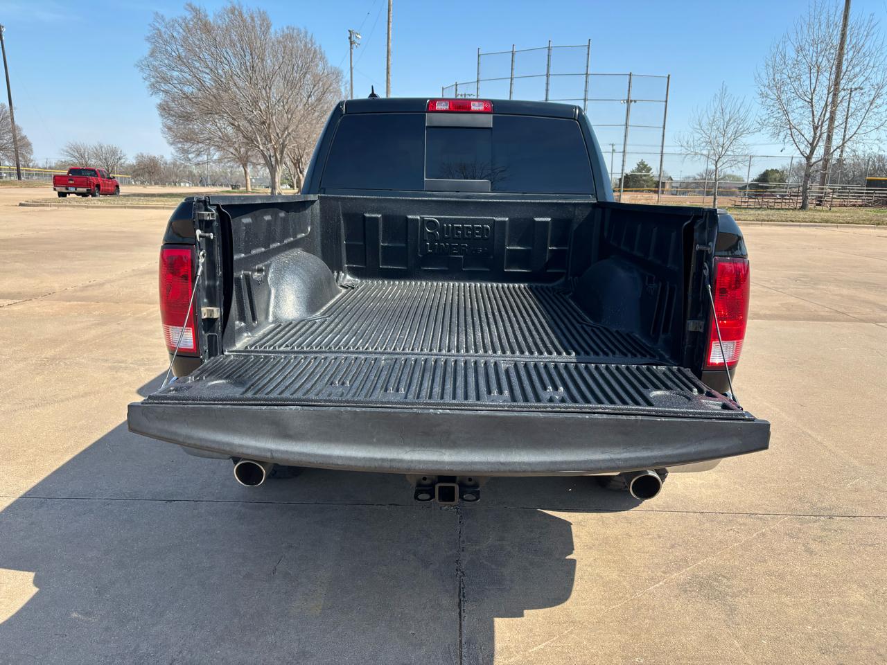 RAM 1500 4WD Crew Cab 140.5" Big Horn 2016