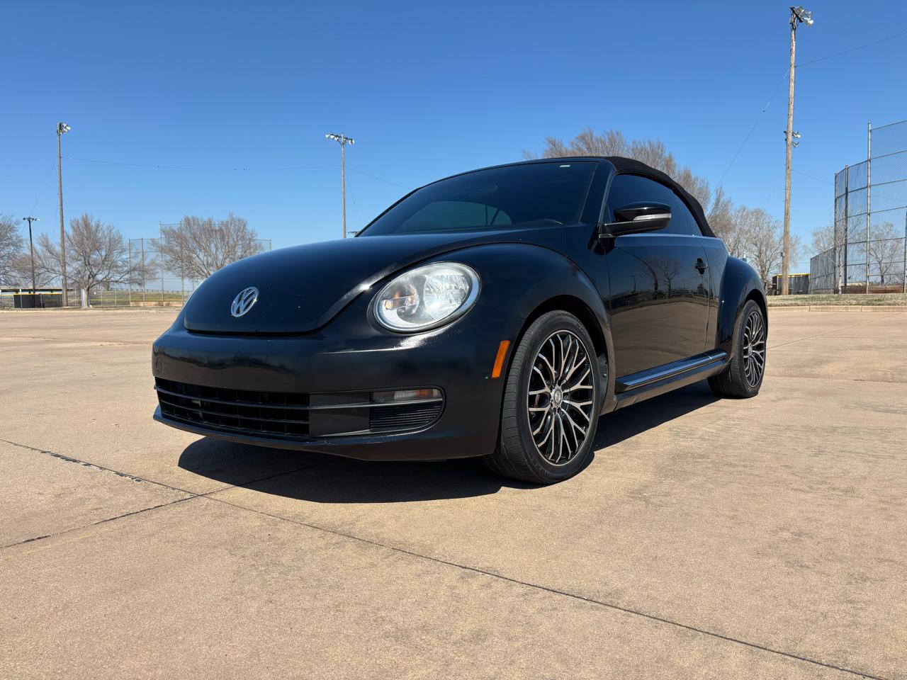Volkswagen Beetle Convertible 2dr Auto 1.8T 2015