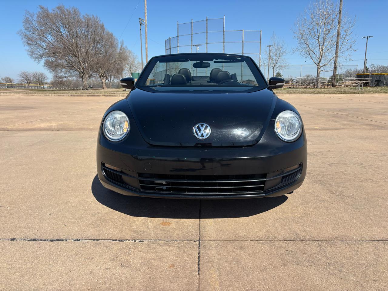 Volkswagen Beetle Convertible 2dr Auto 1.8T 2015