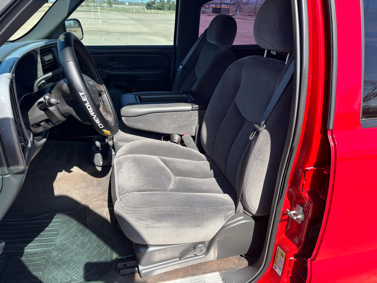 GMC Sierra 1500 Classic 2WD Crew Cab 143.5" SL 2007