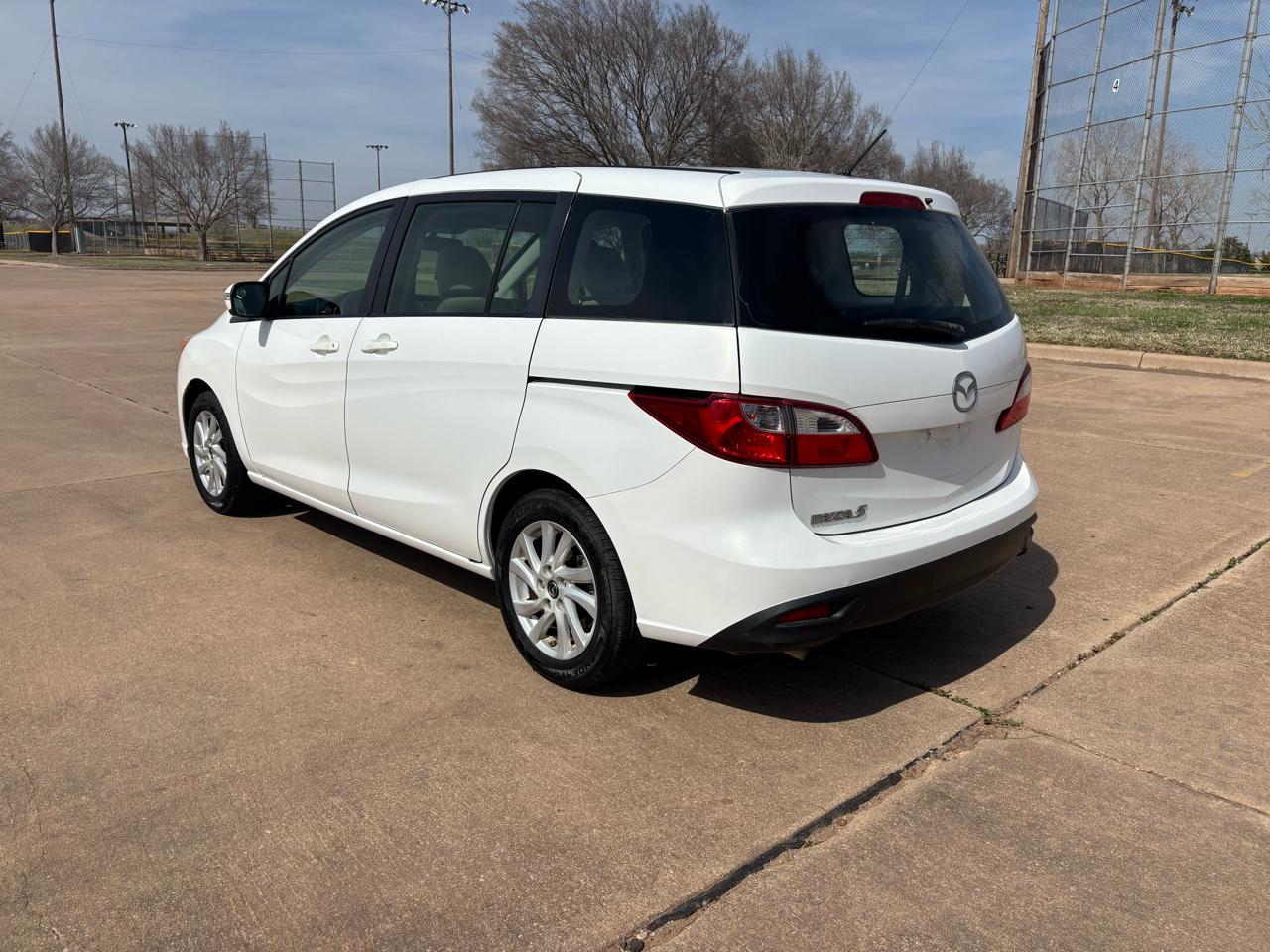 Mazda MAZDA5 4dr Wgn Auto Sport 2015