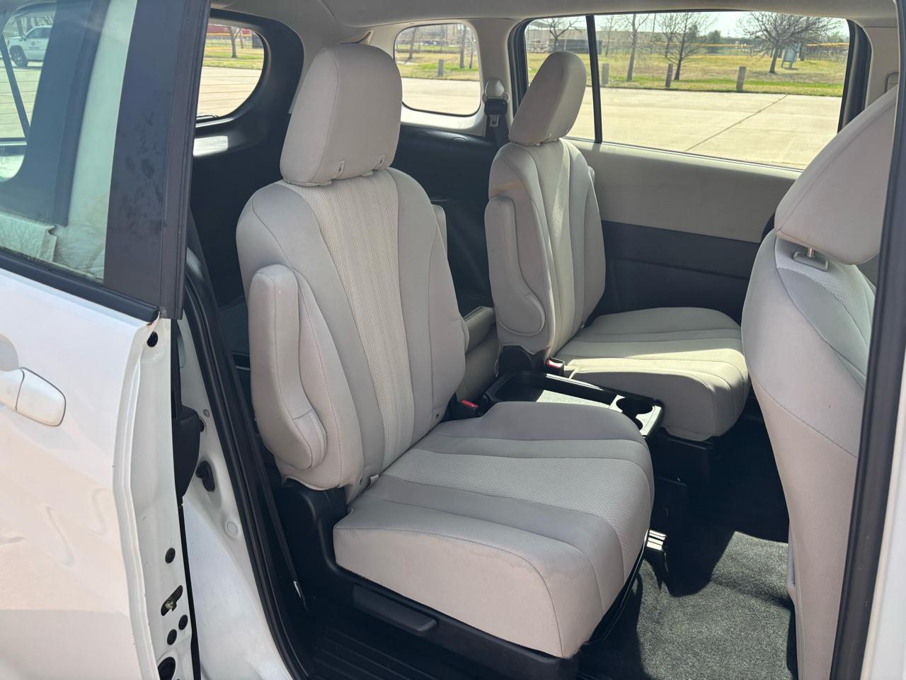 Mazda MAZDA5 4dr Wgn Auto Sport 2015