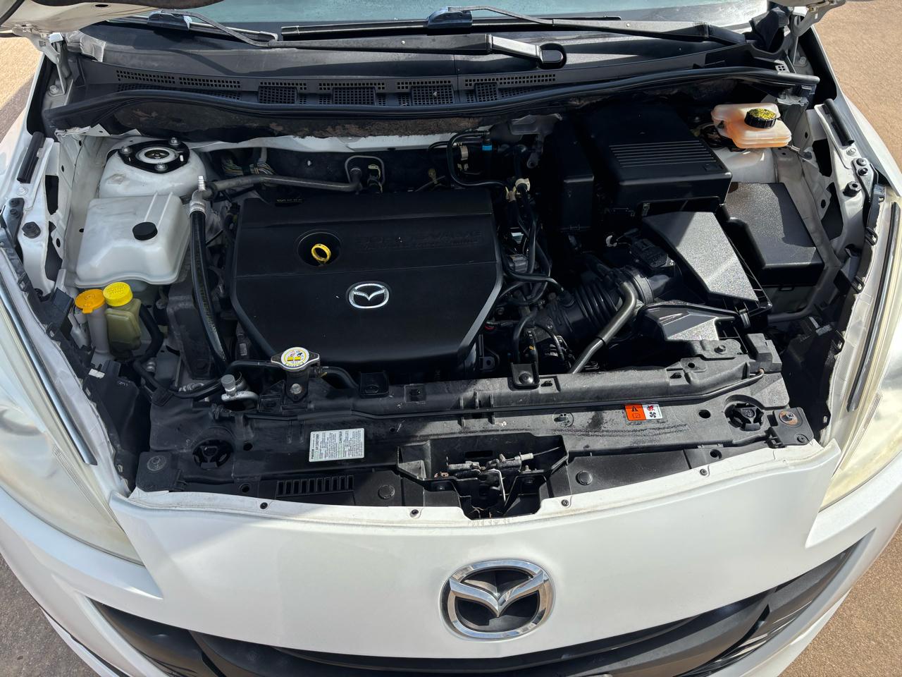 Mazda MAZDA5 4dr Wgn Auto Sport 2015