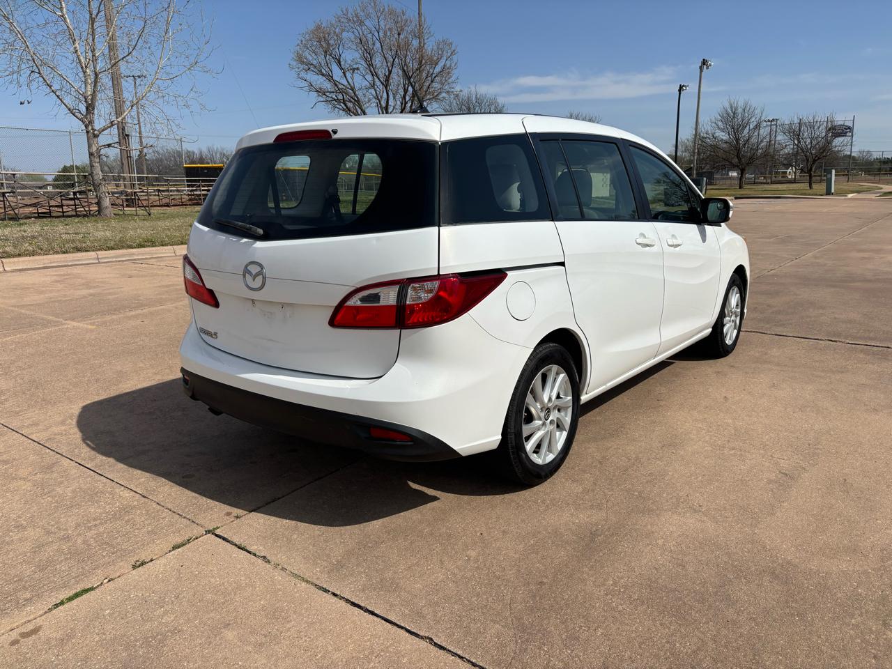 Mazda MAZDA5 4dr Wgn Auto Sport 2015