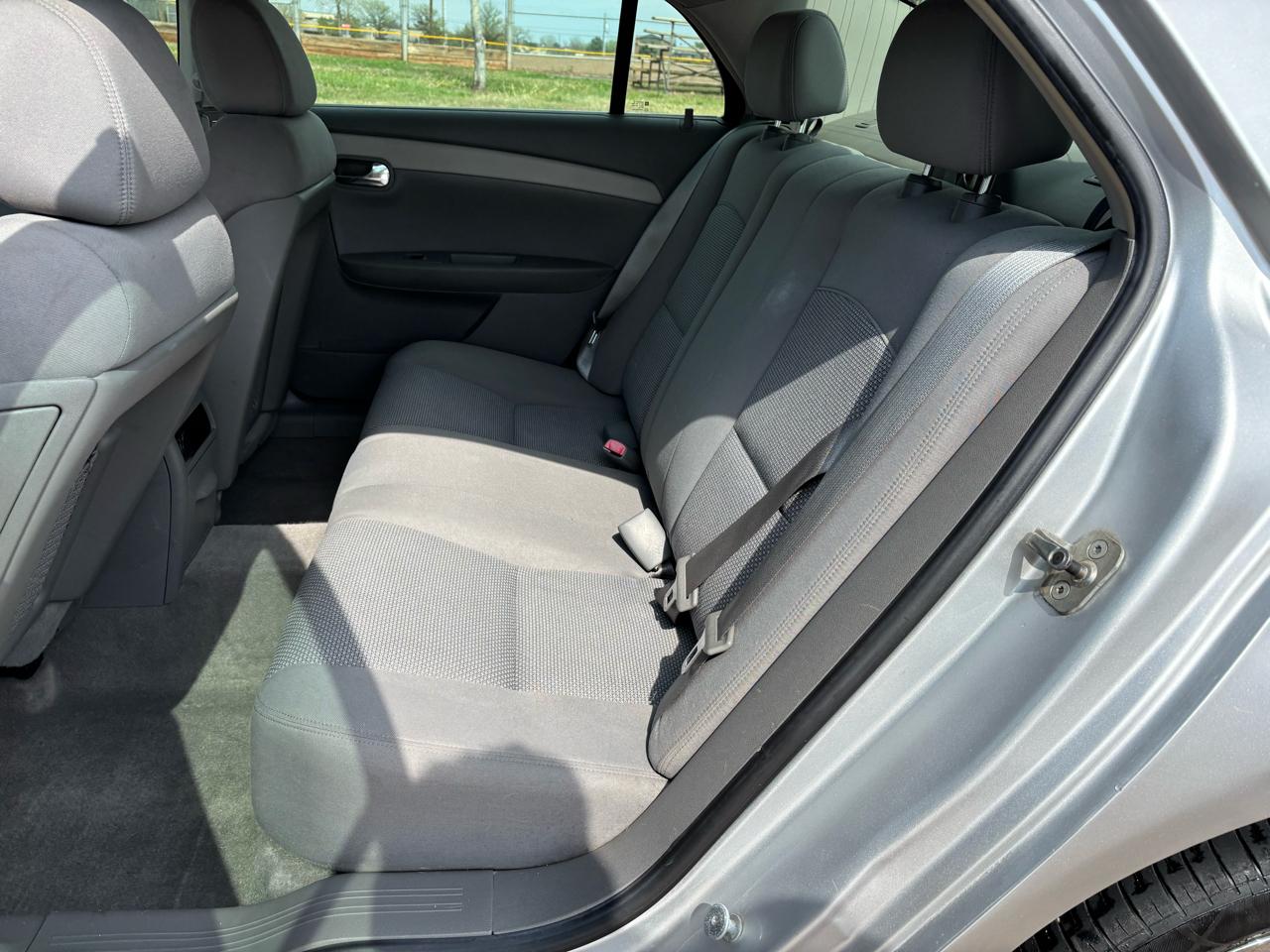 Chevrolet Malibu 4dr Sdn LS w/1FL 2009