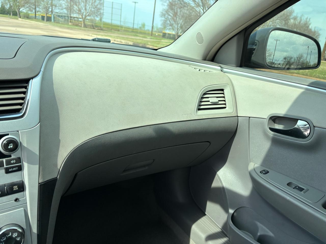 Chevrolet Malibu 4dr Sdn LS w/1FL 2009