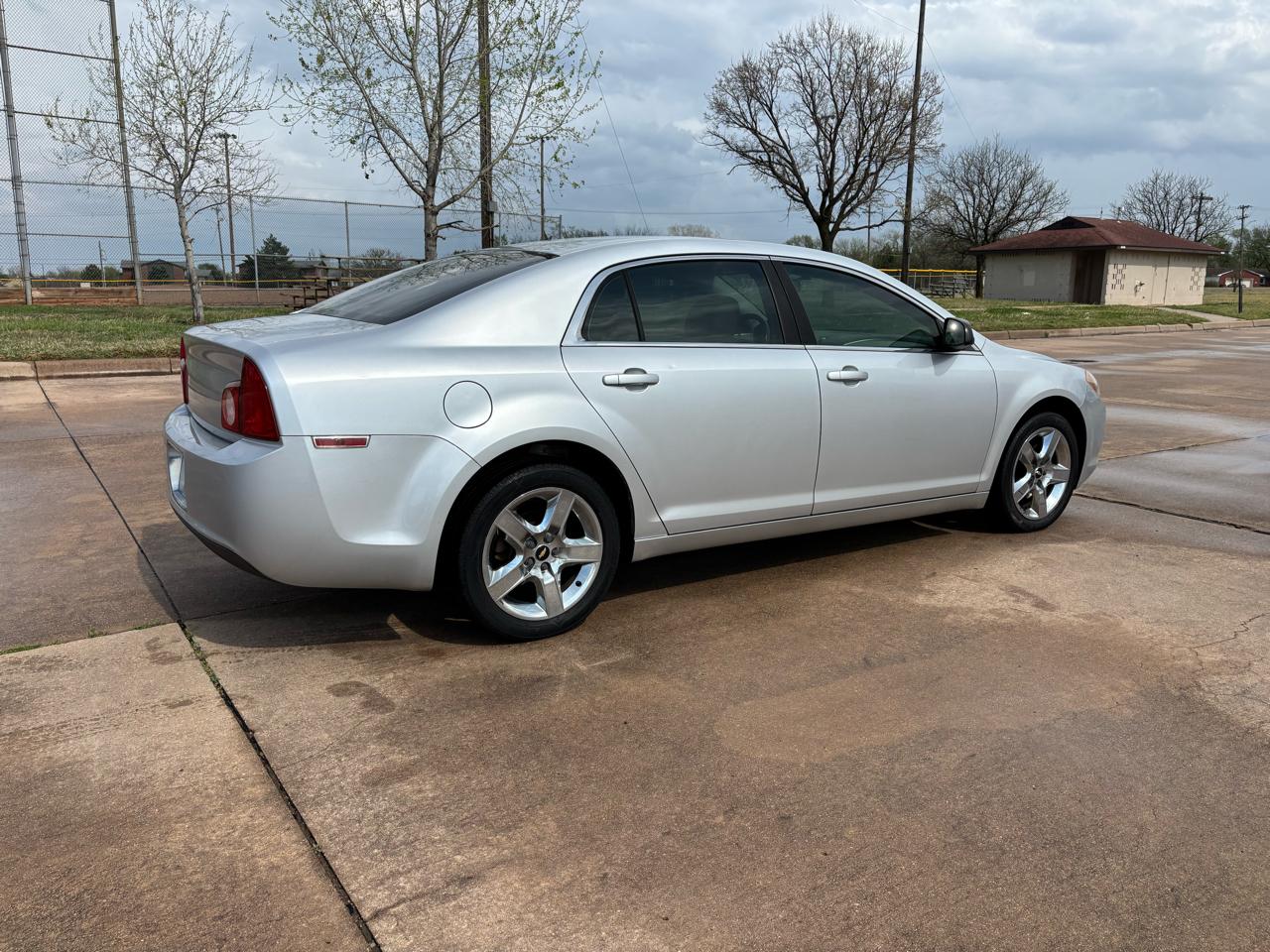 Chevrolet Malibu 4dr Sdn LS w/1FL 2009