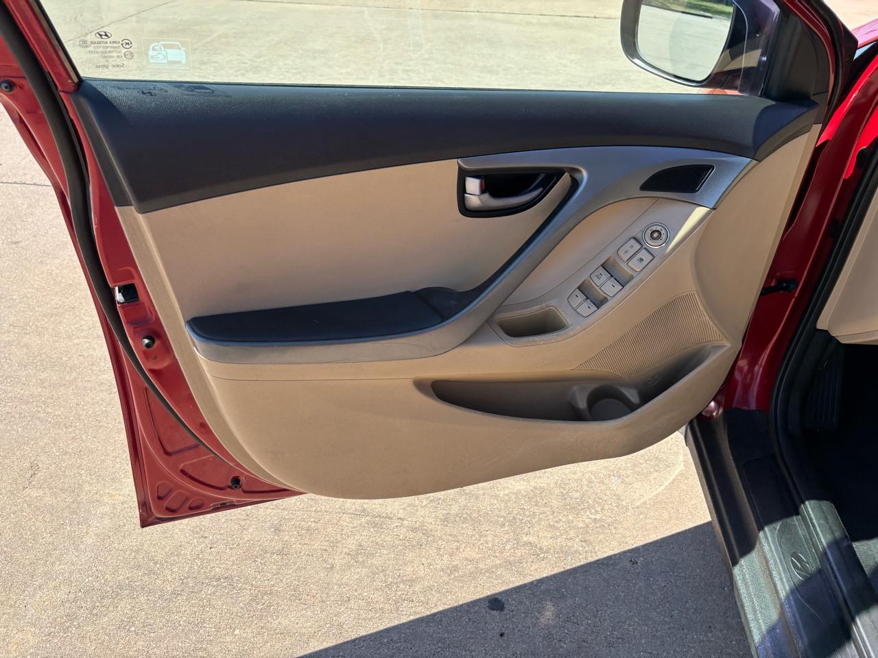 Hyundai Elantra 4dr Sdn Auto GLS (Ulsan Plant) 2012