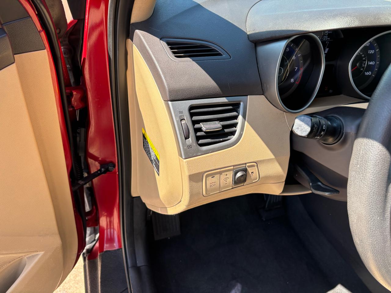 Hyundai Elantra 4dr Sdn Auto GLS (Ulsan Plant) 2012