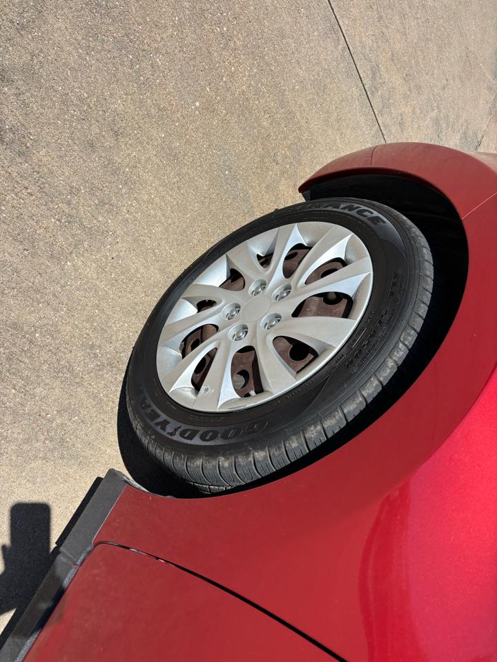 Hyundai Elantra 4dr Sdn Auto GLS (Ulsan Plant) 2012