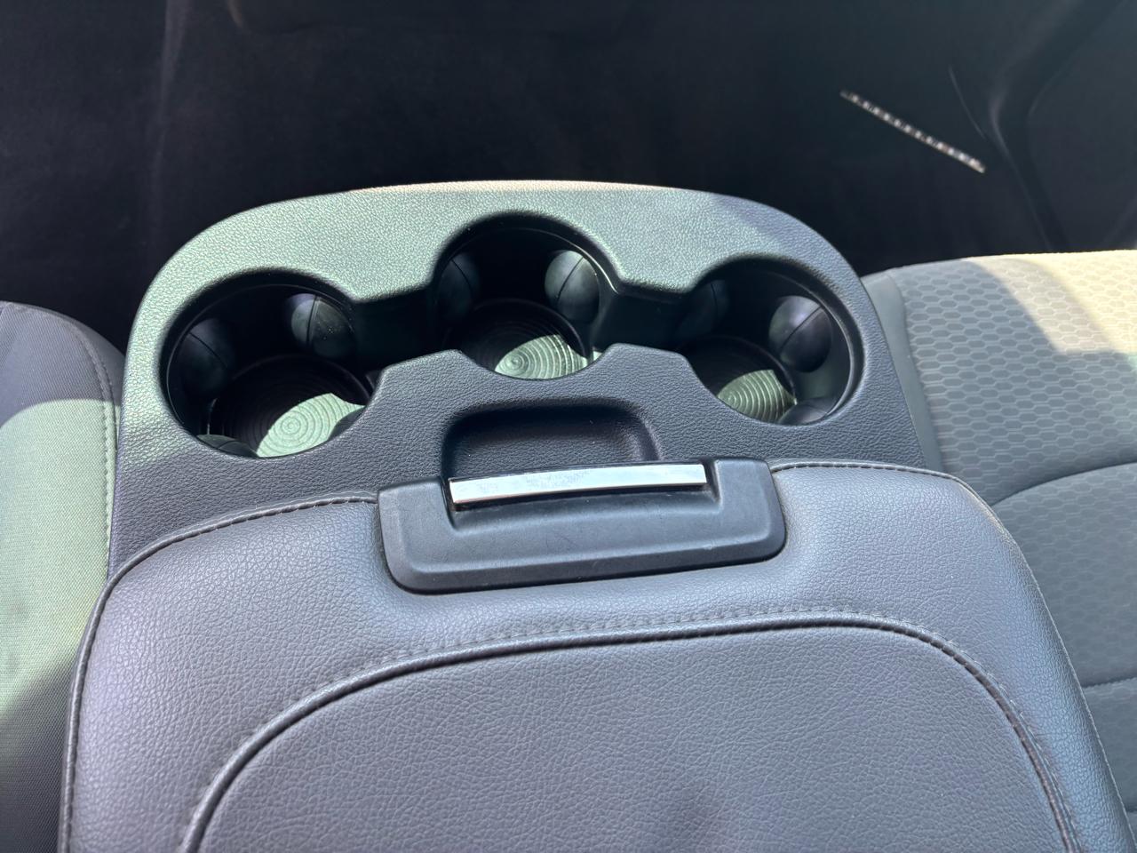 RAM 2500 4WD Crew Cab 149" Tradesman 2016