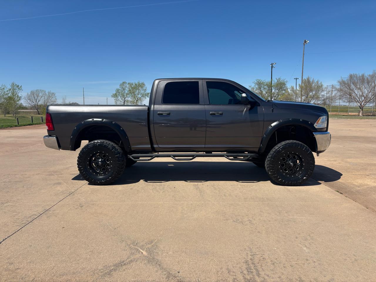 RAM 2500 4WD Crew Cab 149" Tradesman 2016