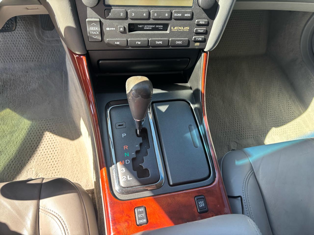 Lexus GS 300 4dr Sdn 2004