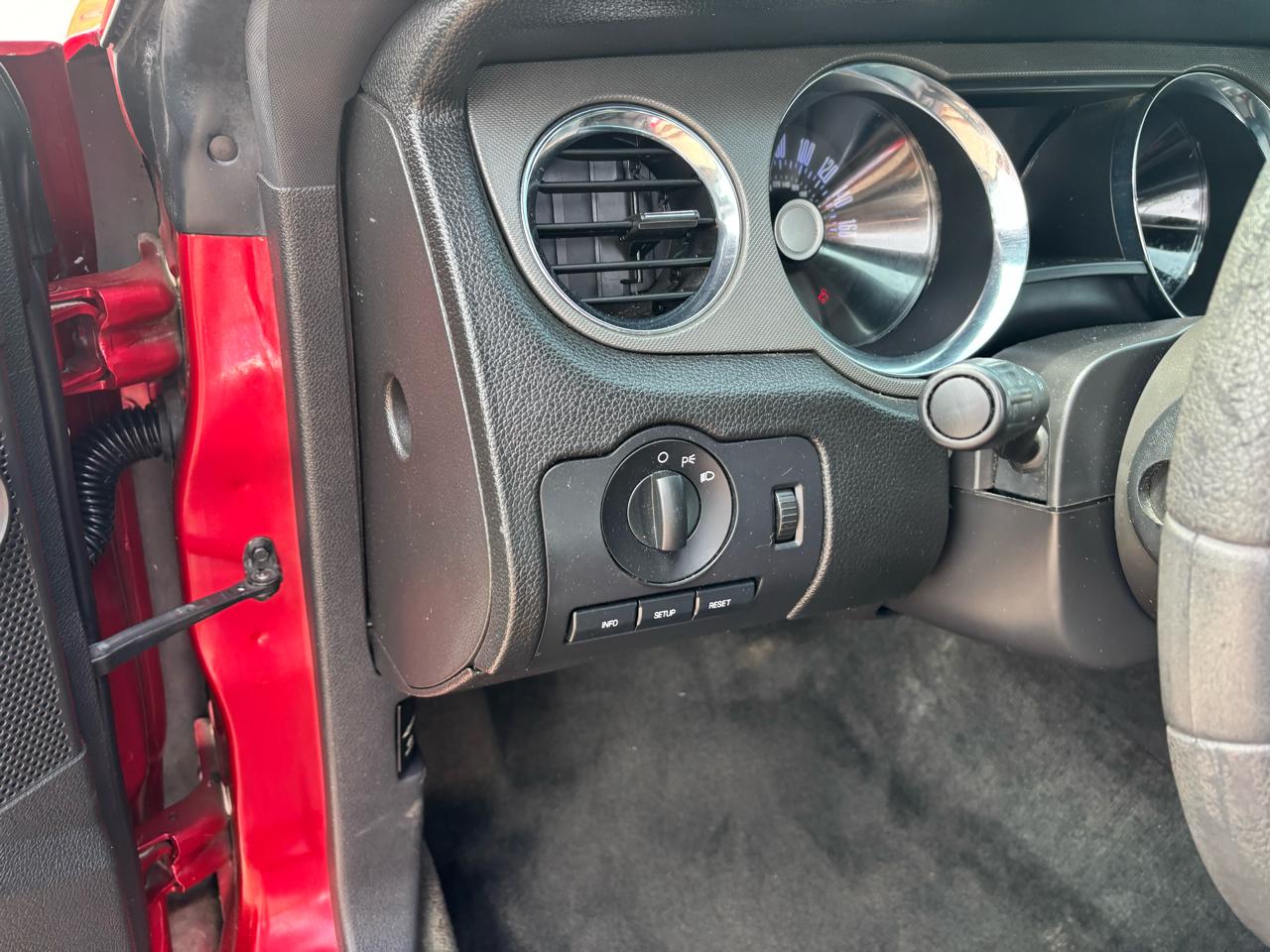 Ford Mustang 2dr Cpe V6 2012