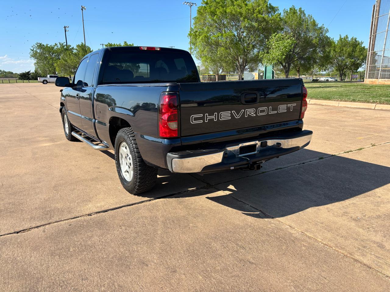 Chevrolet Silverado 1500 Classic 2WD Ext Cab 143.5" Work Truck 2007