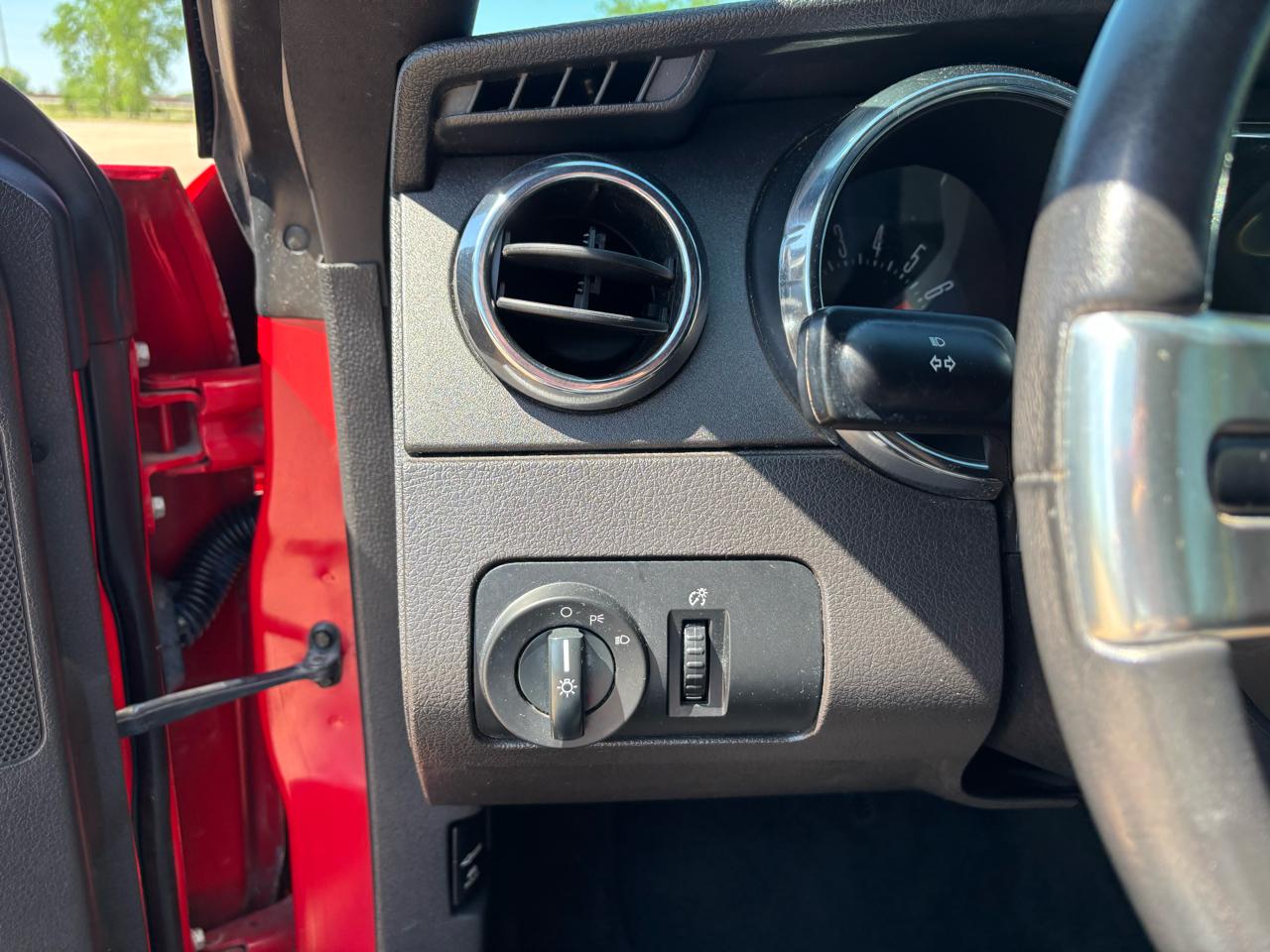 Ford Mustang 2dr Conv Premium 2007